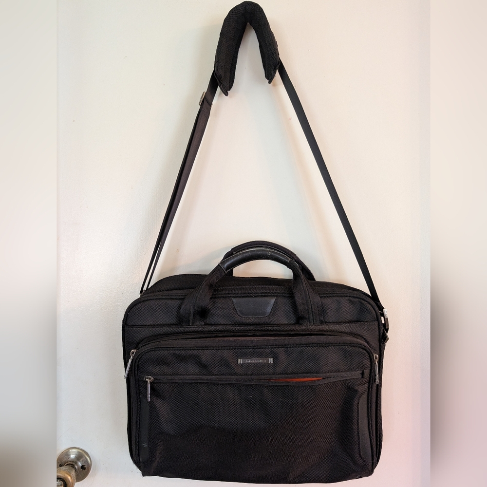 Briggs & Riley Black Expandable Laptop Briefcase Bag